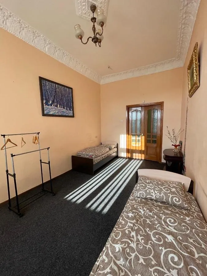 Amazing Tara'S Shevchenko Square Apartamento Kiev